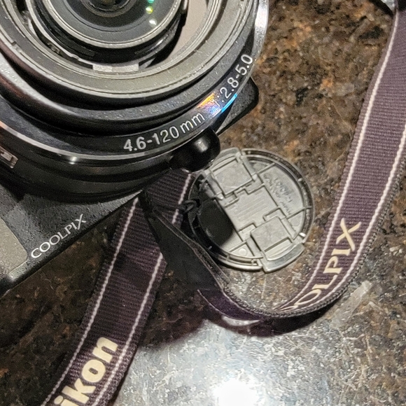 Nikon COOLPIX P100 10.3MP Digital Camera - Black With Charger & Carrying Case - Picture 10 of 13